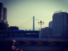 斜拉橋索導管孔防水密封施工方案